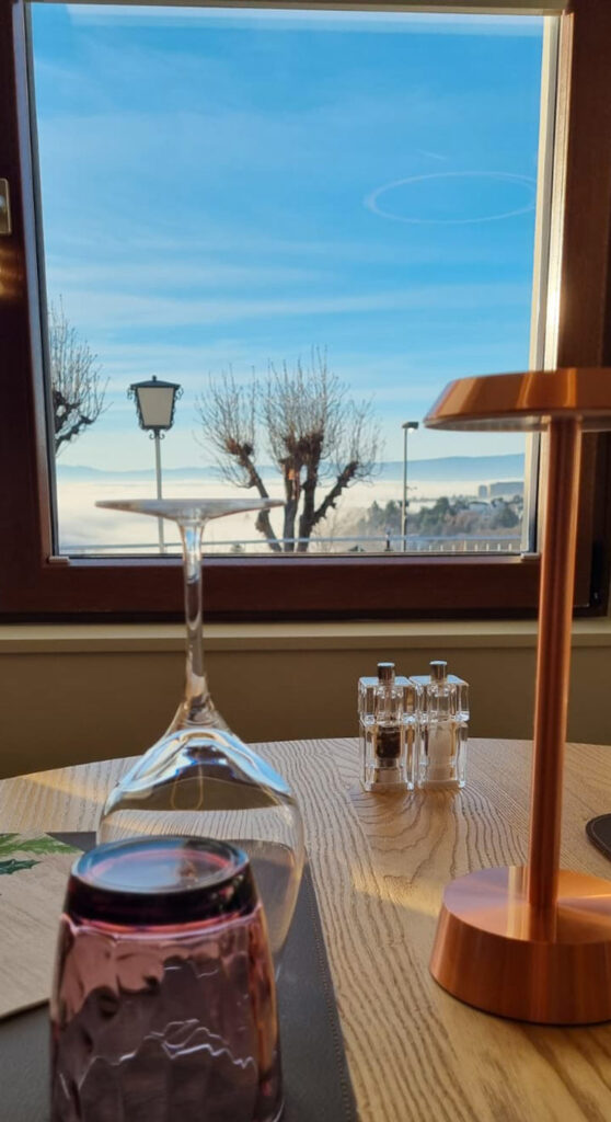 Table au Bélimont Panorama avec vue